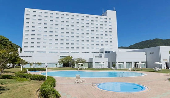  プールイメージ｜メルキュール福岡宗像リゾート＆スパ